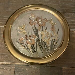 Vintage Chokin Metal Engraved Porcelain Trinket Box🖤